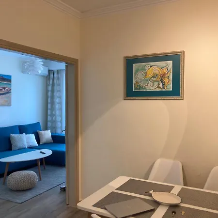 Casa vacanze Lucy's Adorable First Line Beachfront Kavala